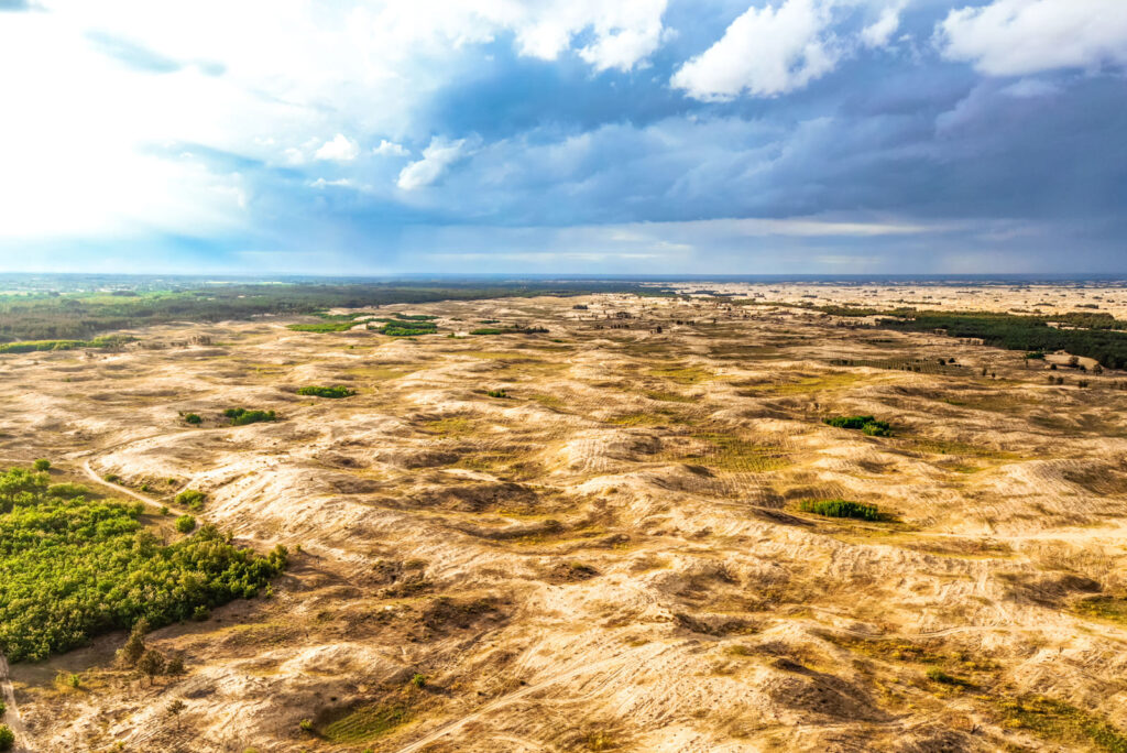 Вид с высоты на Олешковские пески